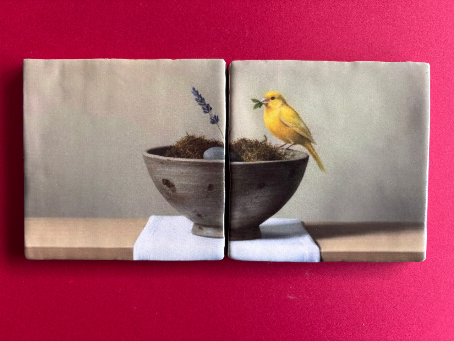 Tegel Tweeluik Gele vogel op kom met lavendel